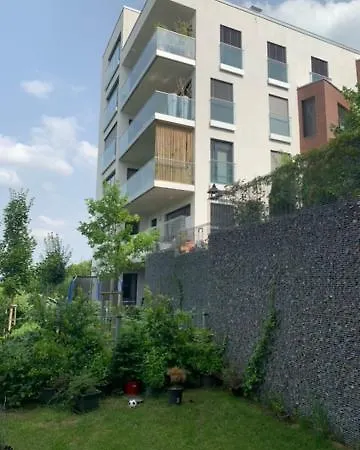 Appartement Panorama Hlubocepy Praag